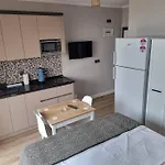 아파트호텔 Royal Homes 502